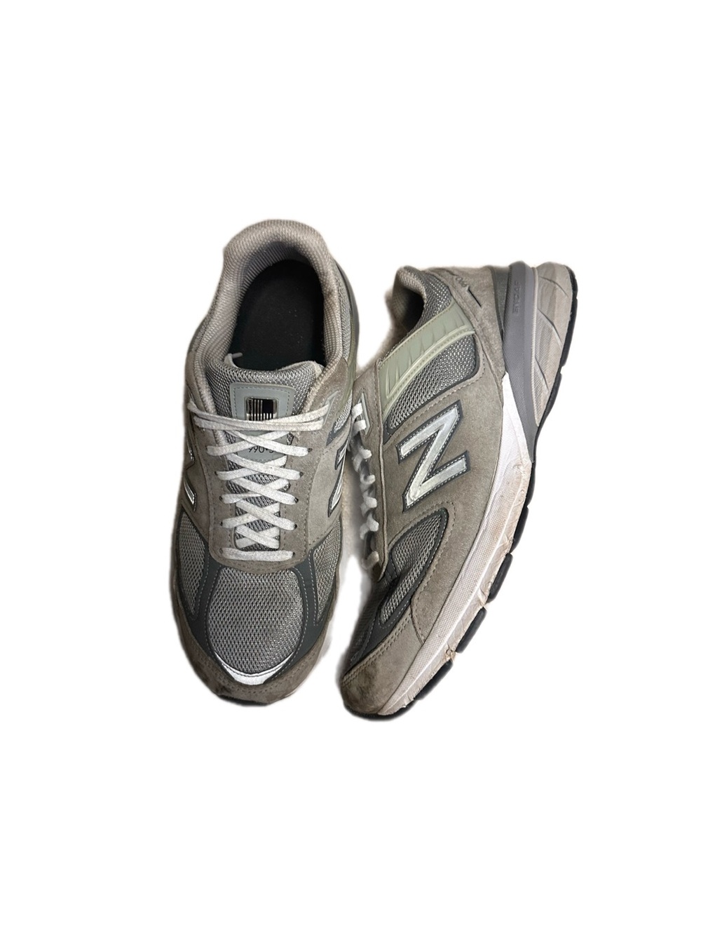 New Balance Men's Grey and Silver Mesh Suede Running Sneakers